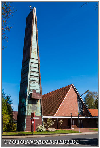 Die Paul-Gerhardt-Kirche in Norderstedt